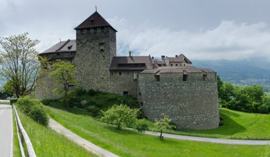 Hercegséget pénzért?!