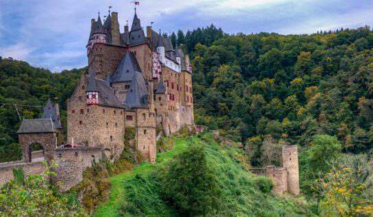 Miért lett a Burg Eltz Németország egyik legismertebb vára?