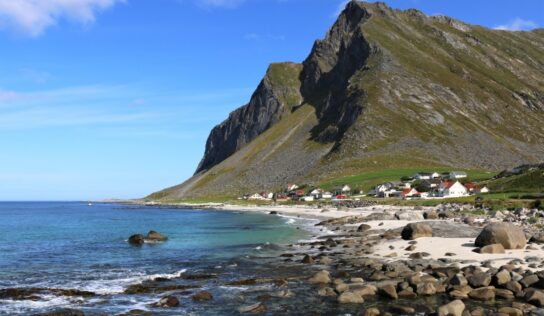 Mi rejlik a fjordok-trollok-rénszarvasok mögött Norvégiában?